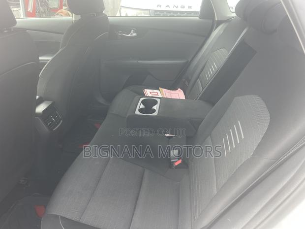 Kia Forte EX 2021 White
