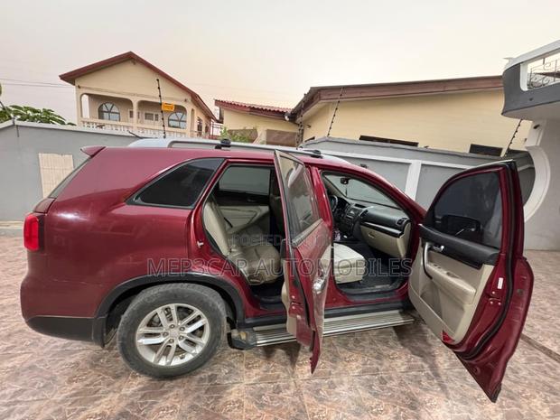 Kia Sorento 2014 Red