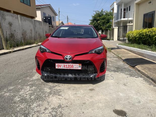 Toyota Corolla 2017 Red