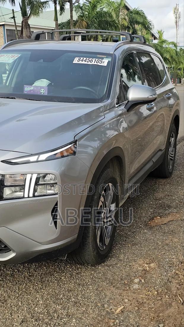 Hyundai Santa Fe SEL 2023 Silver