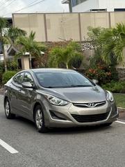 Hyundai Elantra SE 4dr Sedan (1.8L 4cyl 6A) 2015 Gold for sale
