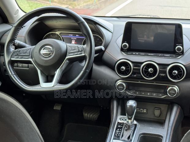 Nissan Sentra SV 2022 Brown