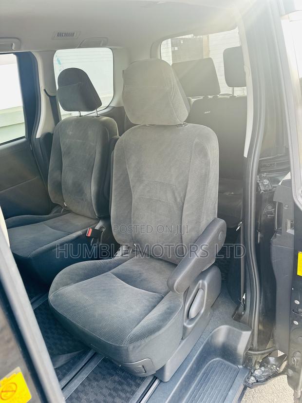 Toyota Voxy 2013 Black