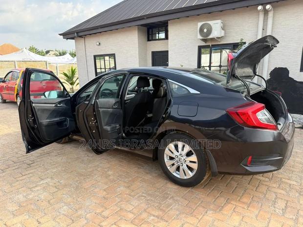 Honda Civic LX 2dr Coupe (2.0L 4cyl) 2016 Black