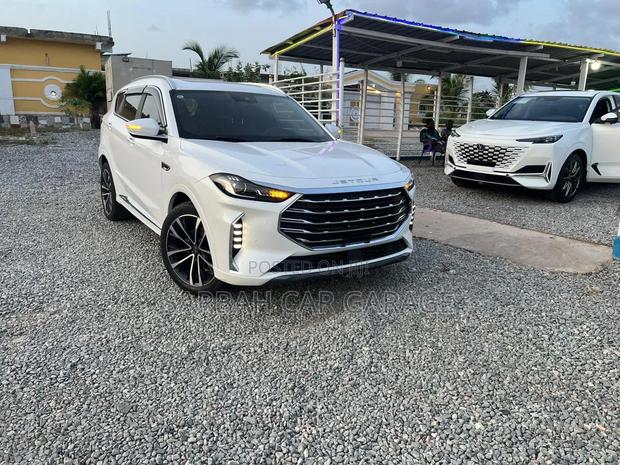 Jetour X70 Plus 2022