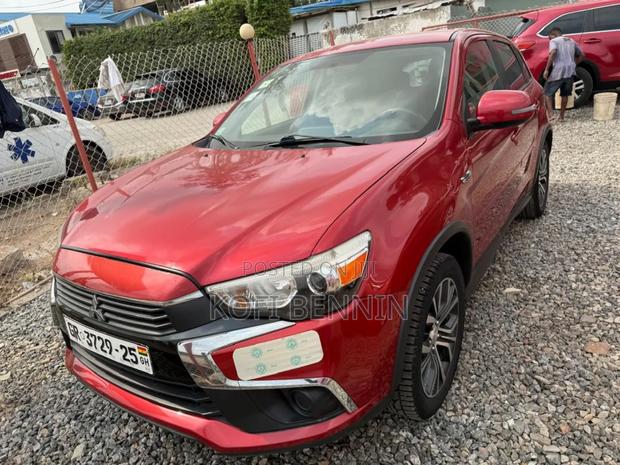 Mitsubishi Outlander Sport LE 2.0 2018 Red