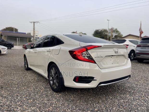 Honda Civic EX-L Sedan 2019 White