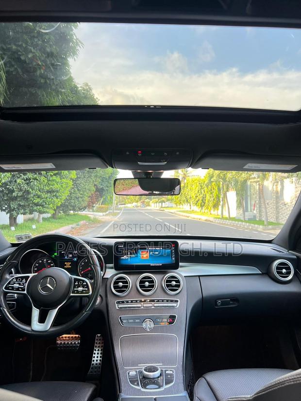 Mercedes-Benz C300 2020 White