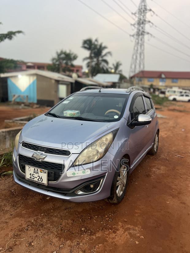 Chevrolet Spark 2LT 4dr Hatchback (1.2L 4cyl CVT) 2014 Blue