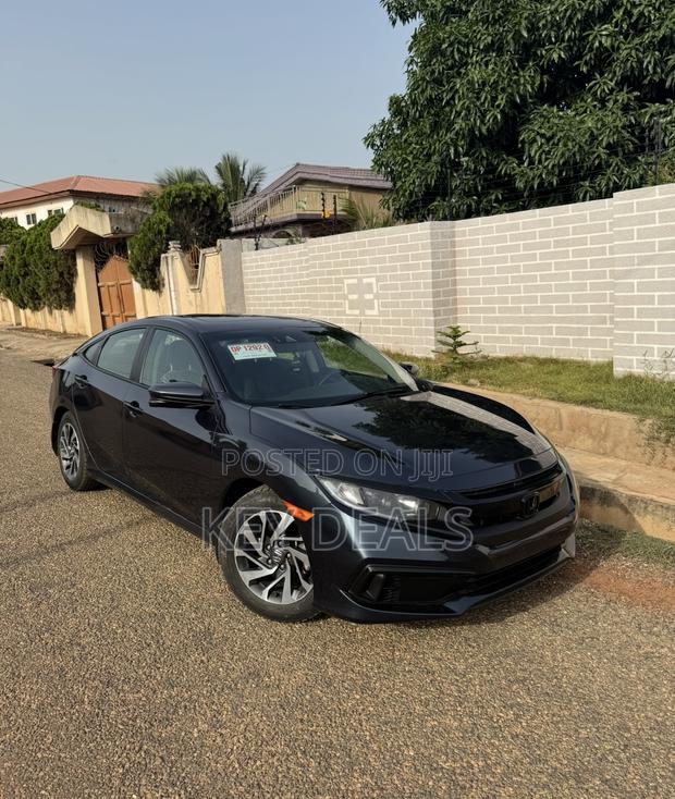 Honda Civic EX Sedan 2020 Gray