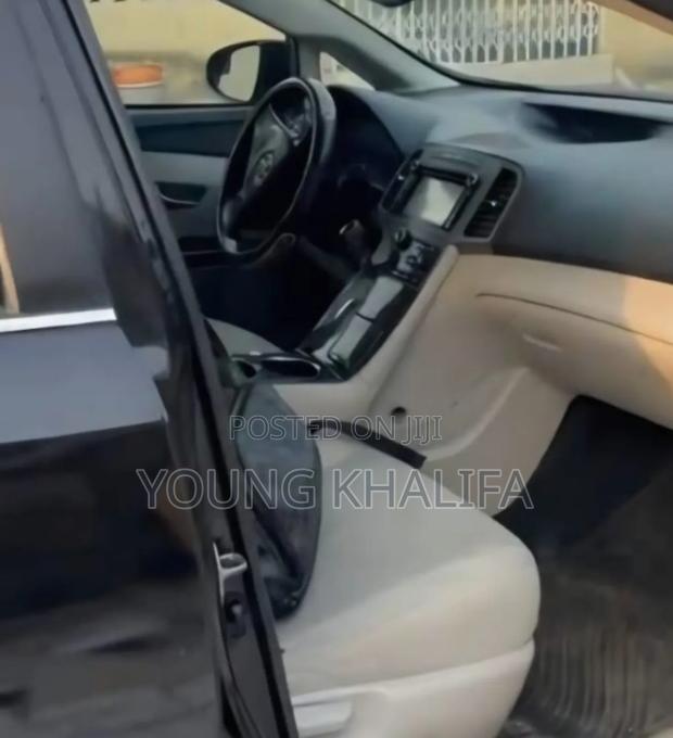 Toyota Venza 2014 Black