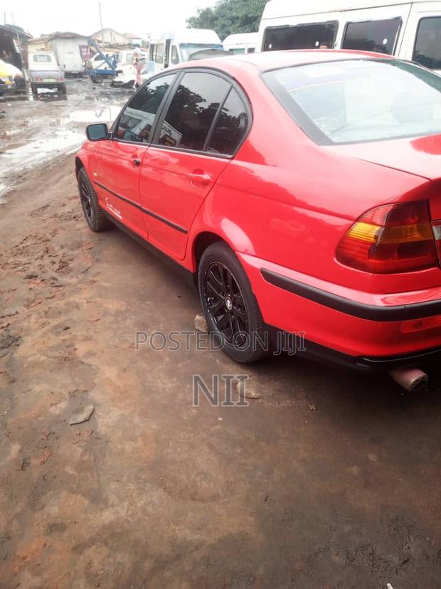 BMW 330i 2009 Red