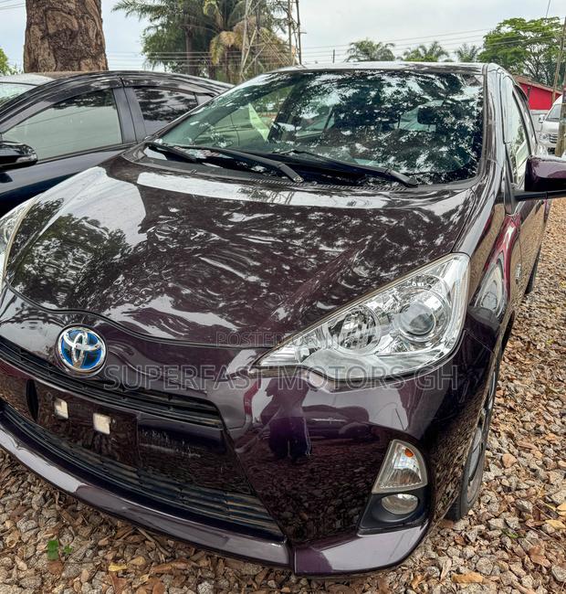 Toyota Aqua 2013 Purple