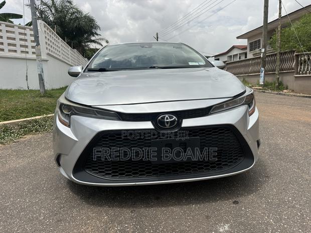 Toyota Corolla 2020 Silver