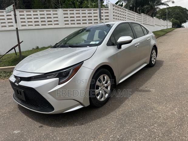 Toyota Corolla 2020 Silver