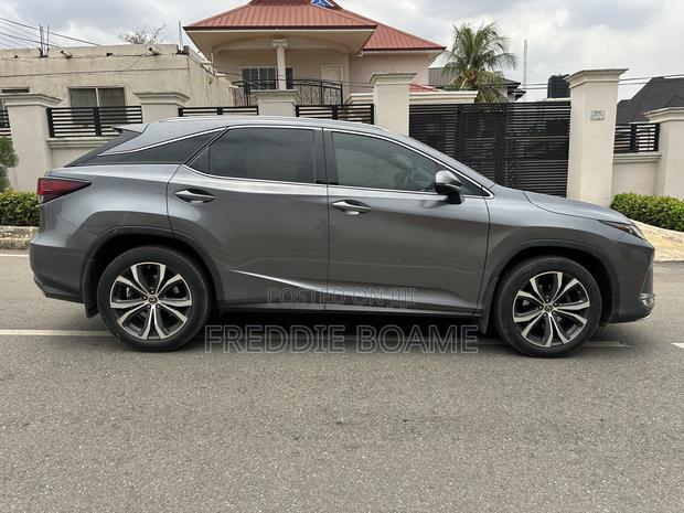 Lexus LX 2020