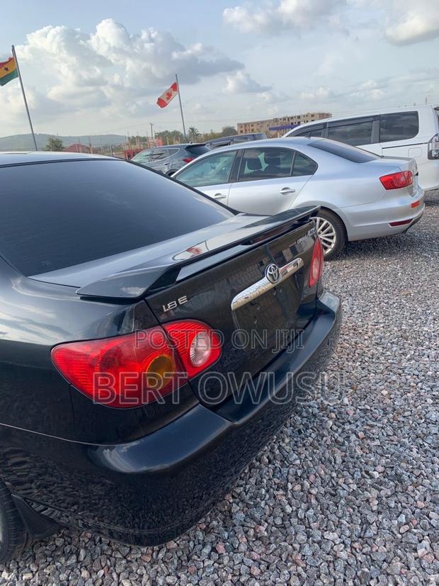 Toyota Corolla 2010 Black