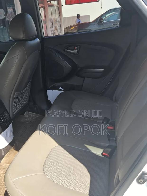 Hyundai Tucson Limited AWD 2015 White