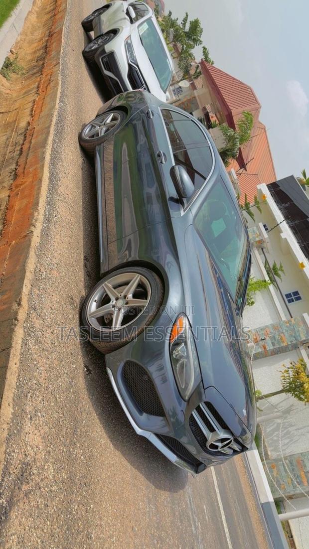 Mercedes-Benz C300 Base Sedan RWD (2.0L 4cyl 7A) 2016 White