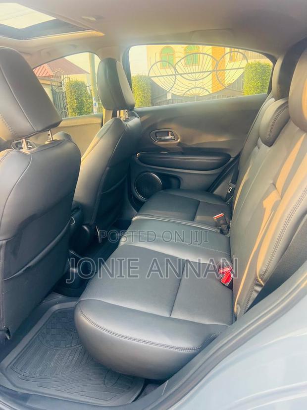Honda HR-V Sport 2021 Gray