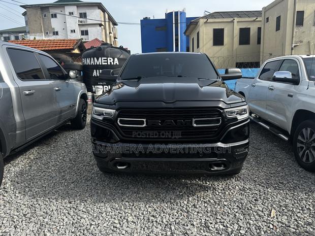 Dodge RAM 1500 3.6 Petrol AWD 2020 Black