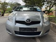 Toyota Yaris Base Hatchback 3dr 2010 Gray for sale