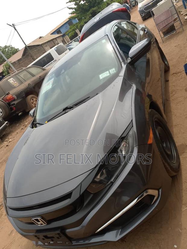 Honda Civic EX Sedan 2020 Gray