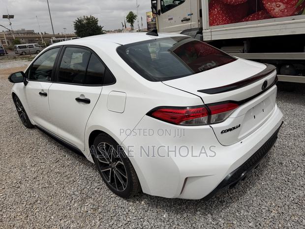 Toyota Corolla 2021 White