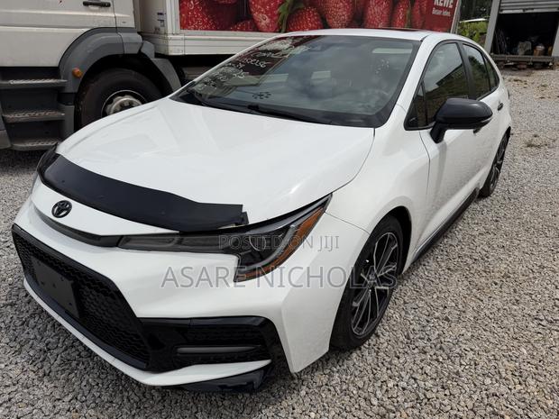 Toyota Corolla 2021 White