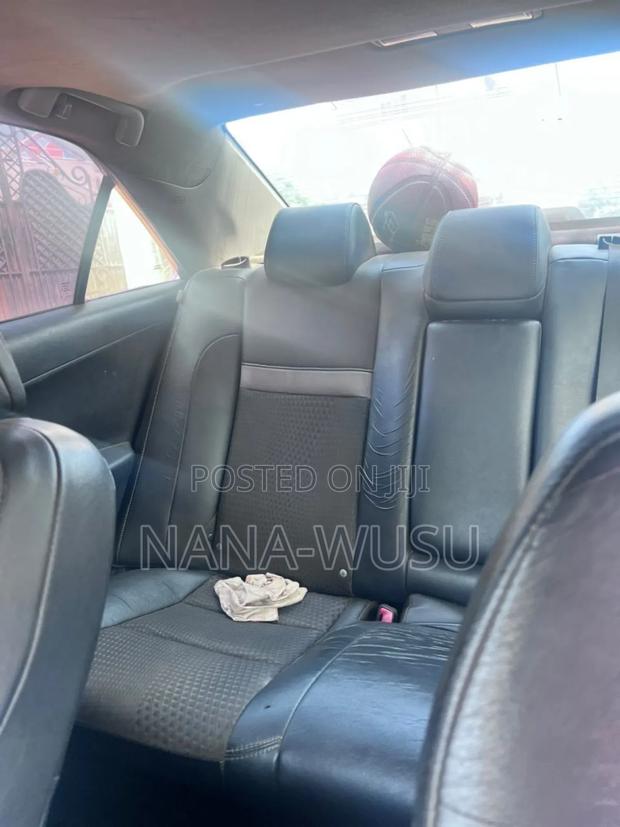 Toyota Camry 2012 Gray