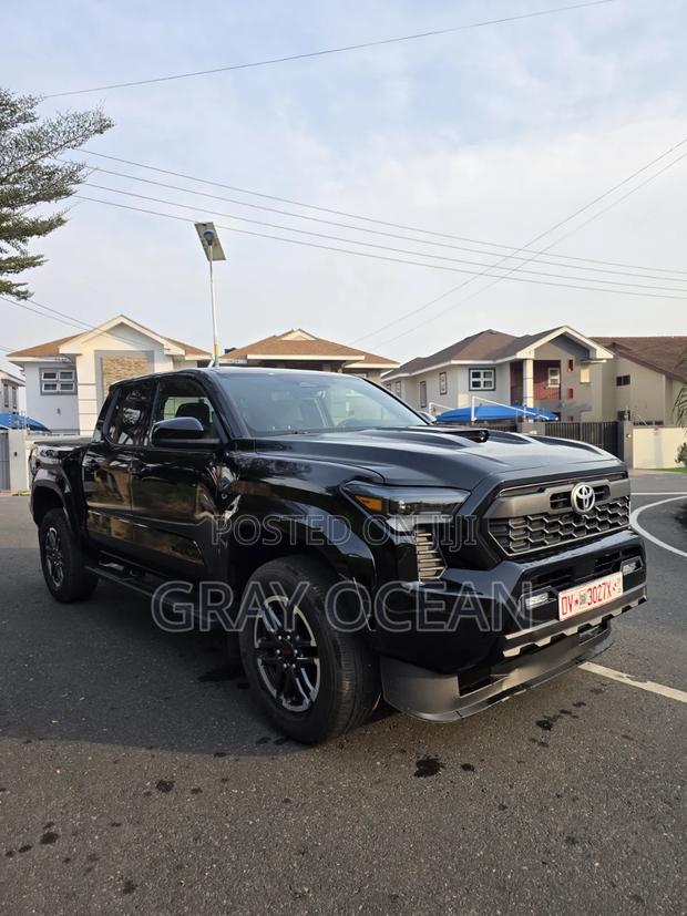 Toyota Tacoma TRD Sport Double Cab 4WD 5.0 ft. SB (Automatic) 2025