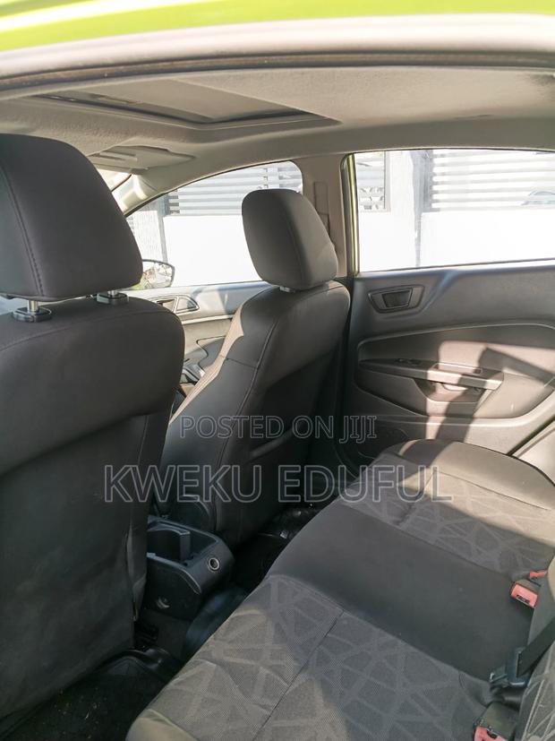 Ford Fiesta SE Hatchback 2011 Green