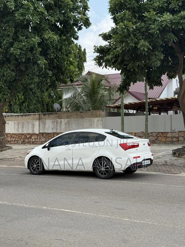 Kia Rio 2013 White