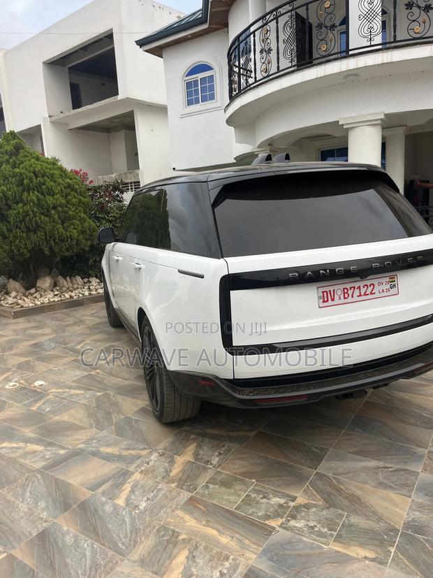 Land Rover Range Rover Autobiography 2024 White