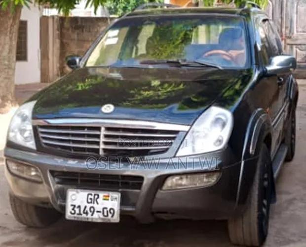 SsangYong Rexton RX 290 S 2002 Black
