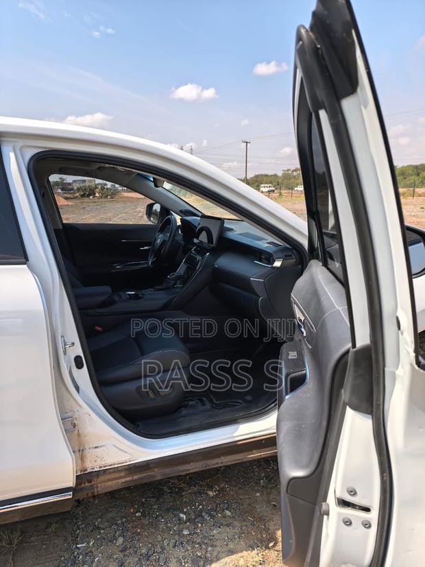 Toyota Venza Limited 2022 White