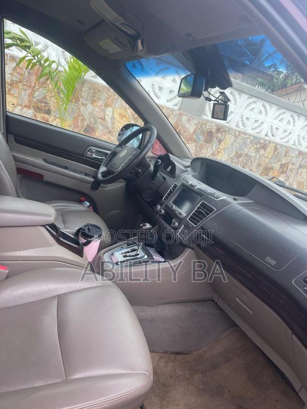 SsangYong Chairman 2013 Brown