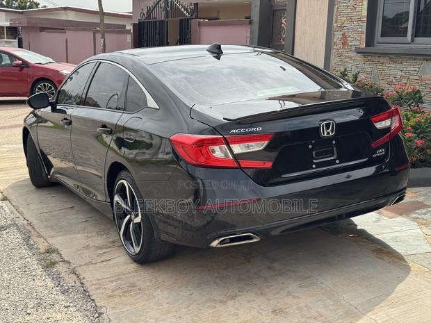 Honda Accord Sport (2.0L 4cyl Turbo 10A) 2019 Black