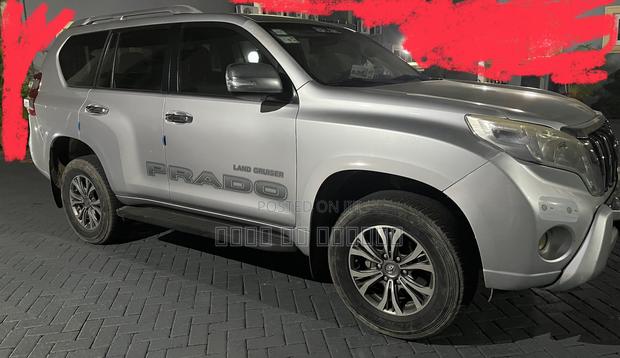 Toyota Land Cruiser Prado 4.0 Petrol TX 2016 Silver