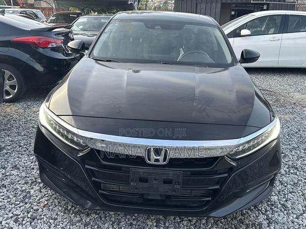 Honda Accord Touring 2.0T 2018 Black