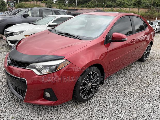 Toyota Corolla S Premium 4dr Sedan (1.8L 4cyl CVT) 2015 Red