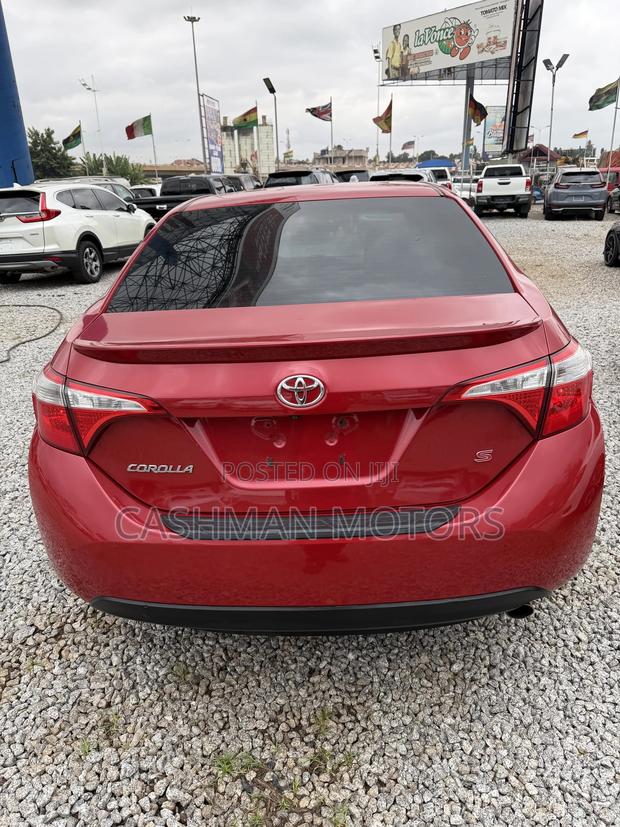 Toyota Corolla S Premium 4dr Sedan (1.8L 4cyl CVT) 2015 Red