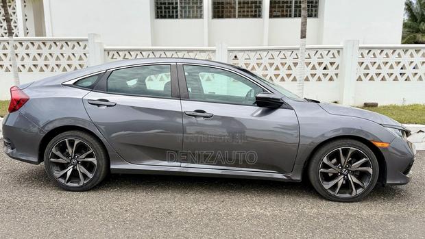 Honda Civic Sport 2021 Gray