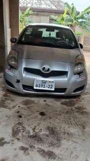 Toyota Vitz 2008 Silver for sale