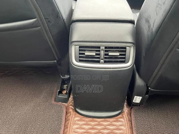 Honda CR-V Touring AWD 2020 Black