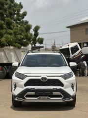 Toyota RAV4 XLE AWD 2020 White for sale