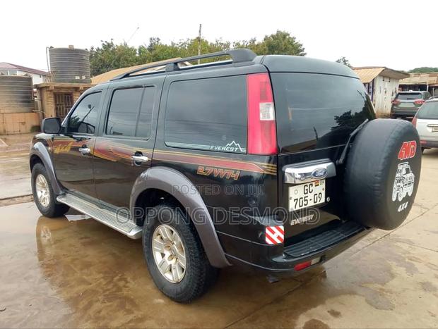 Ford Everest 2008 Black