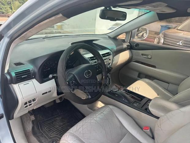 Lexus RX 2011 Blue