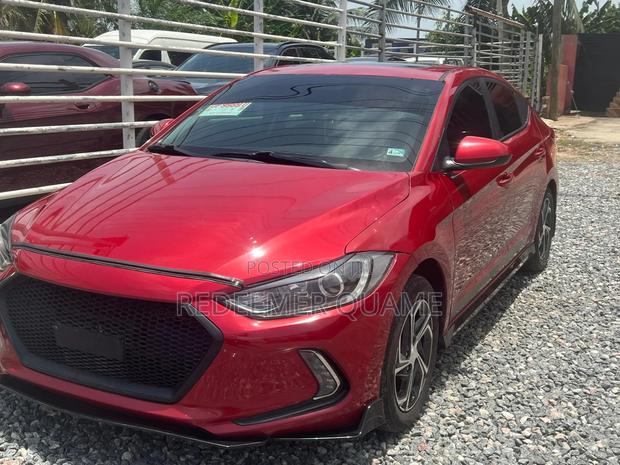 Hyundai Elantra SE Sedan FWD (2.0L 4cyl 6M) 2017 Maroon