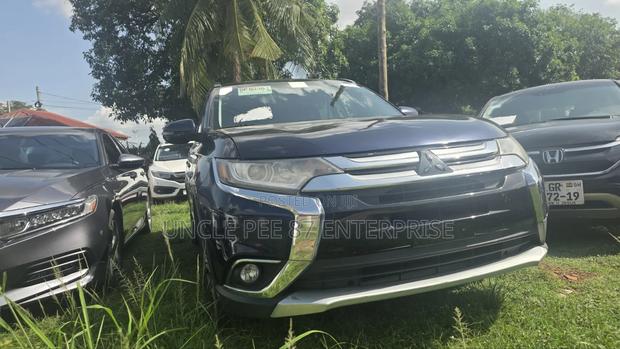 Mitsubishi Outlander SEL AWC 2017 Blue